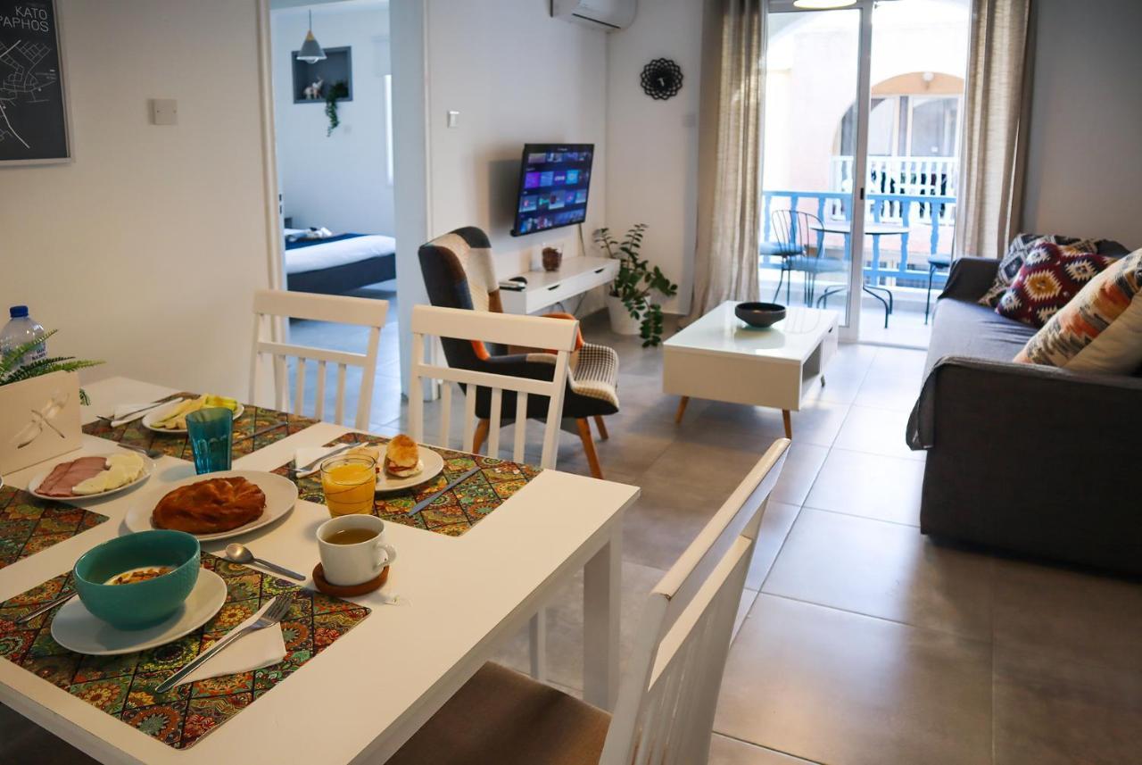 Alex'S Vacation Suite - 100M From The Beach - 6 Guests Paphos Exterior foto